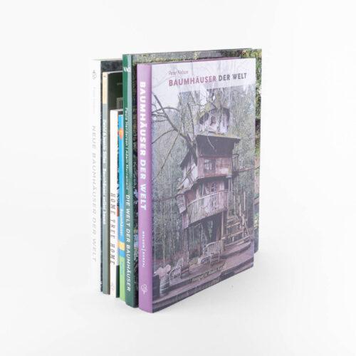 Realisierter Kindheitstraum. Punkt. Dass sein Baumhaus im 120 Jahre alten Birnbaum auch W-LAN hat, darf diskutiert werden.