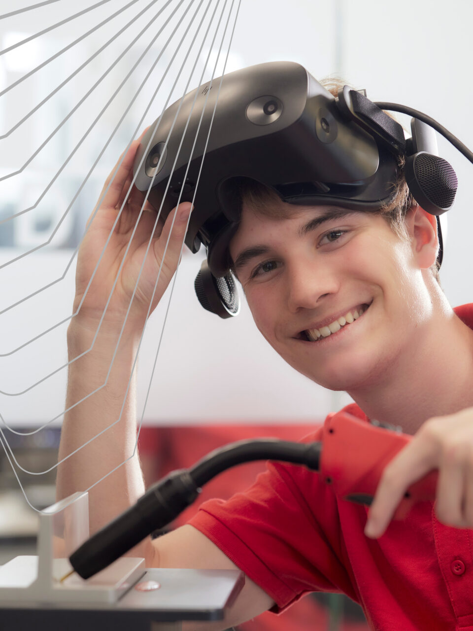 Informationsfolder über die Lehre bei einem Hersteller von Antriebssystemen für Powersportpodukte. Employer Branding für KMUs und Großunternehmen.