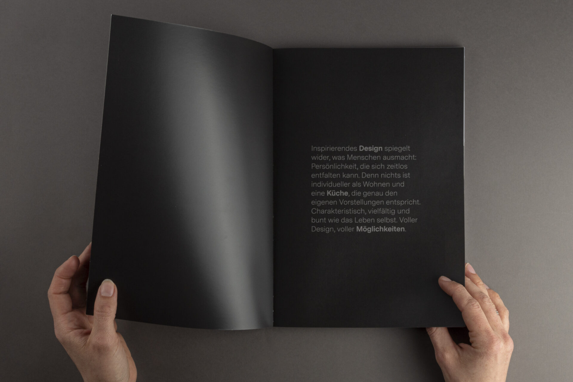 ewe Produktkatalog mit großflächigen Bildern und spannendem Layout