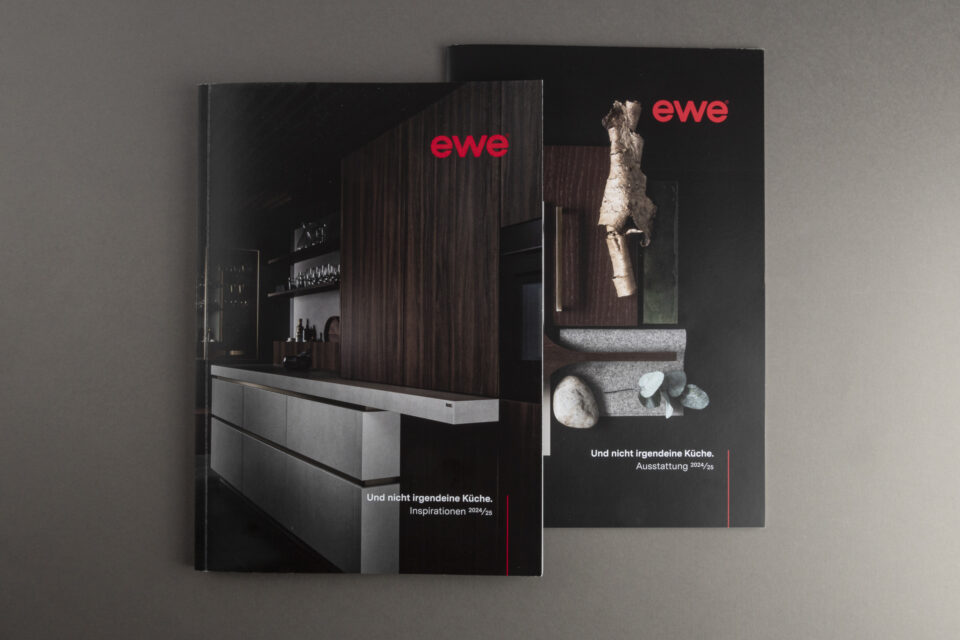 ewe Produktkatalog mit großflächigen Bildern und spannendem Layout