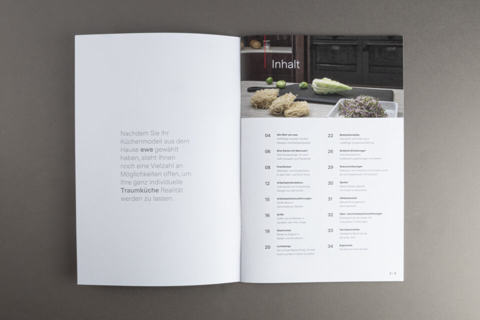 ewe Produktkatalog mit großflächigen Bildern und spannendem Layout