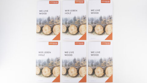 Übersicht verschiedener Titelseiten in mehreren Sprachen - Latschbacher Imagefolder