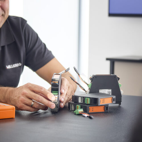 MItarbeiter im Berufsalltag bei WILLENIG bei Kundentermin