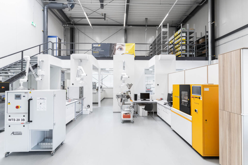 Laboraufnahme mit moderner technischer Ausstattung